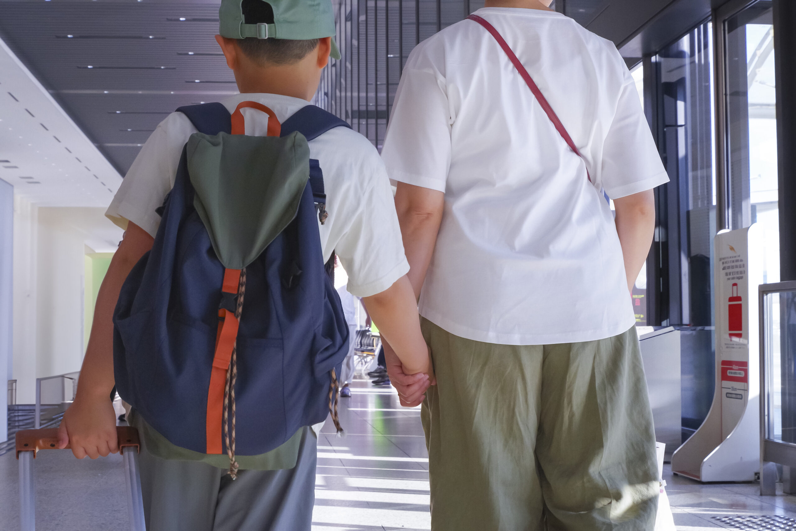 【企業様向け】 雇用した外国人の家族を本国から呼び寄せる方法